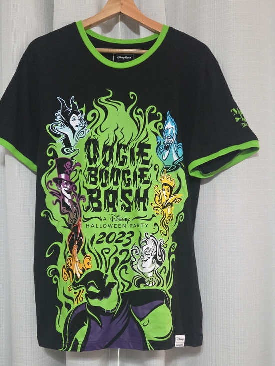 Disney Tops - Loungefly Disney Villains 'Boogie Bash'  Black & Neon Green